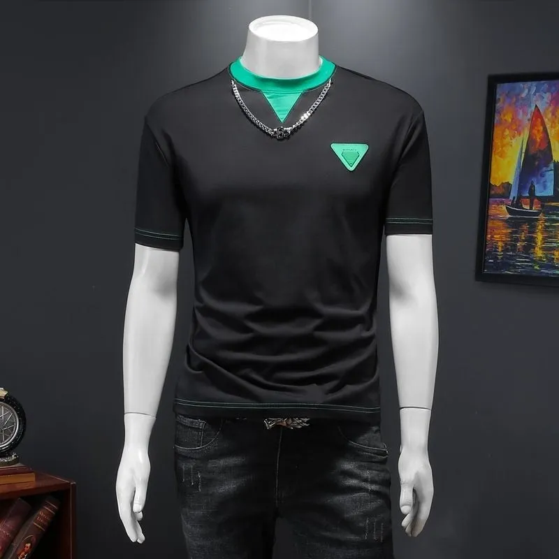 Contrast Triangle Short Sleeve Solid O-Neck T Shirt