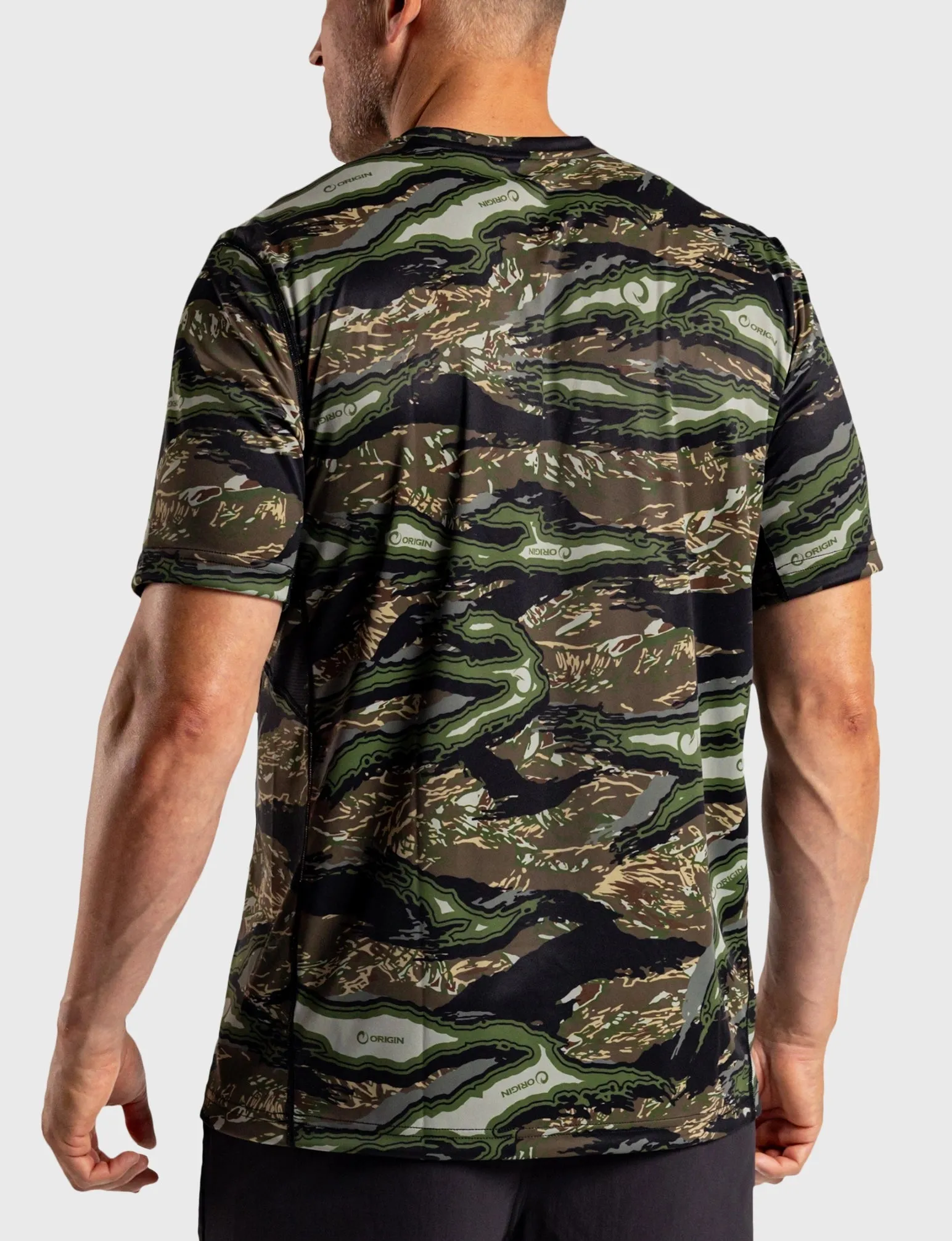 ORIGIN RTX™ brrr° RAPTOR CAMO COOLING CREW SS