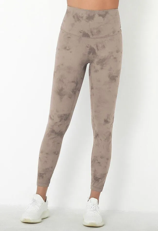 Tie-Dye High Rise 7/8 Legging - Takara